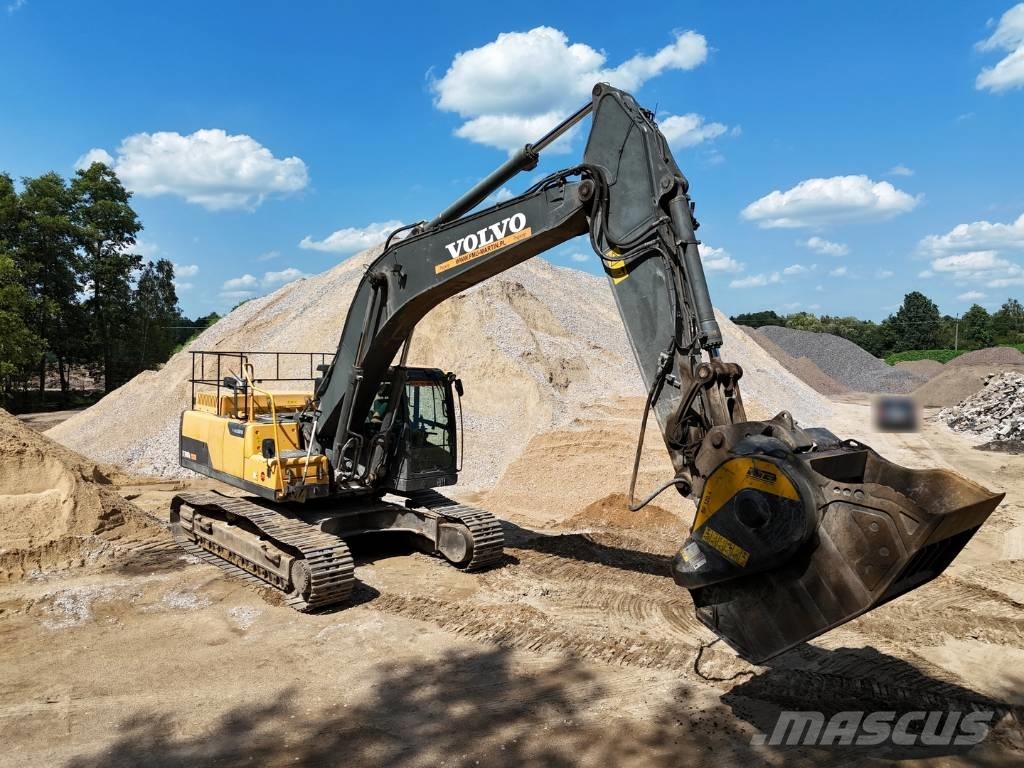 Volvo EC 300 D L 履带挖掘机