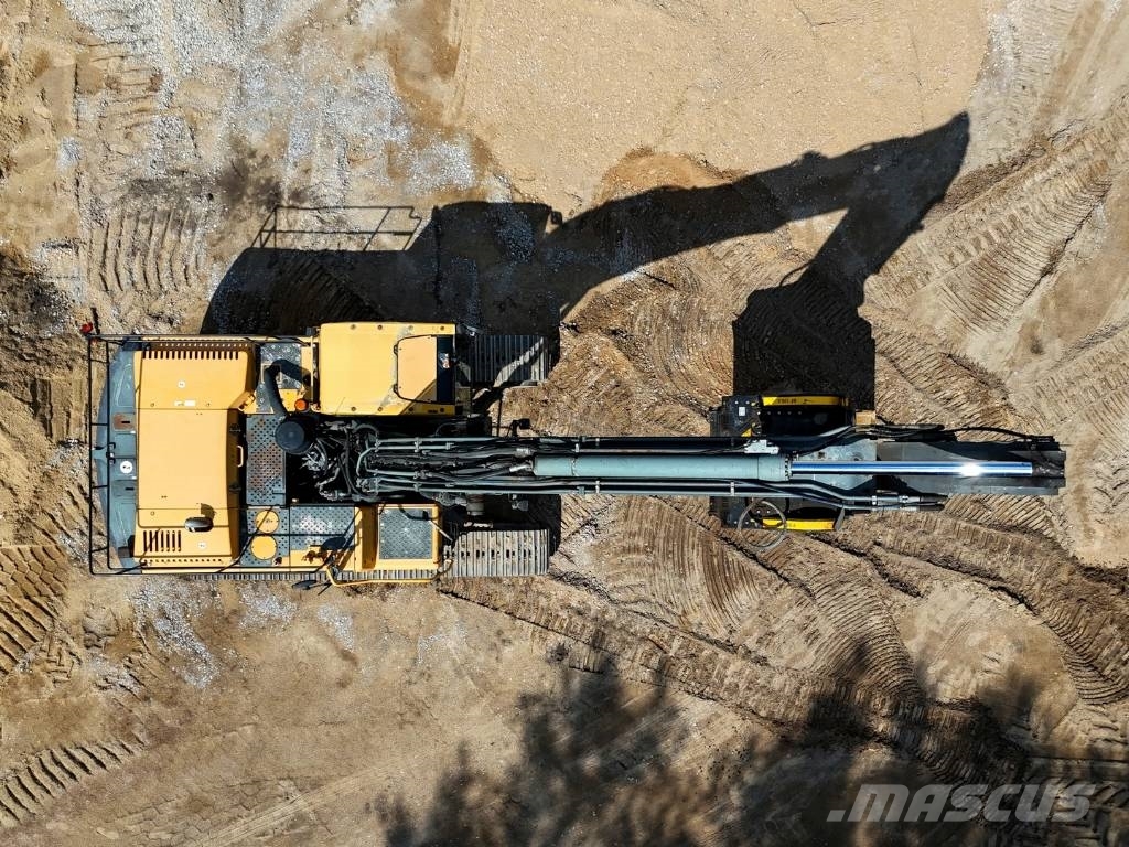 Volvo EC 300 D L 履带挖掘机