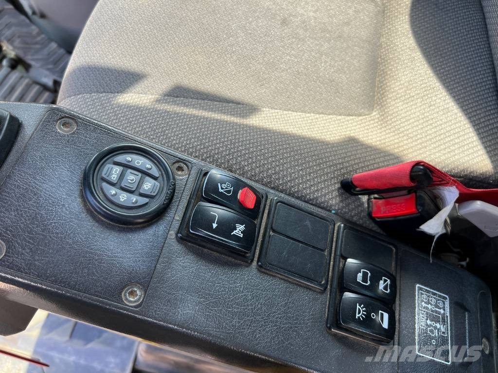 Volvo EC 300 D L 履带挖掘机