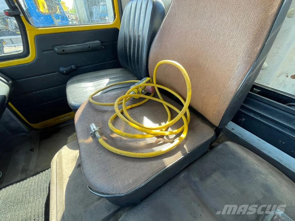 Mercedes-Benz SK 1419 - Tow truck - 3 Winch - V6 - Very Clean Co Bergungsfahrzeuge