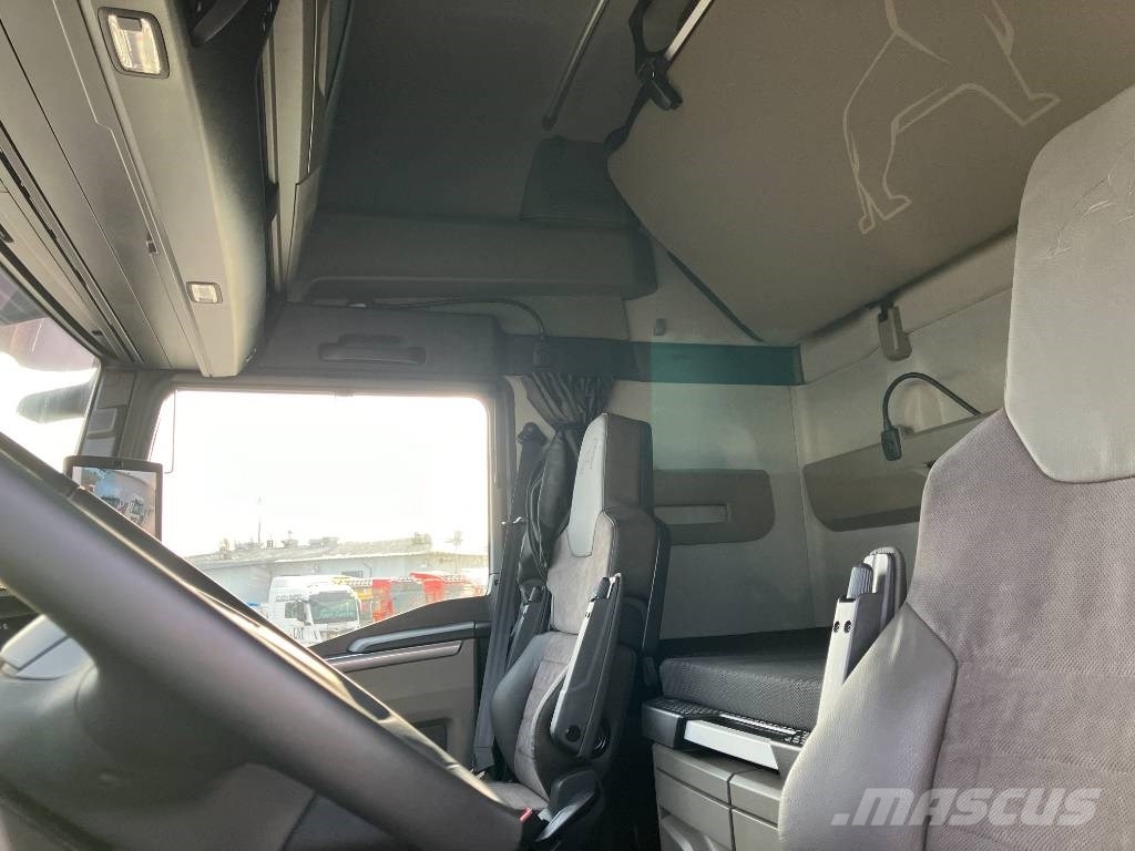 MAN TGX 26.520 Närko/PLS öppningsbar sida Skříňová nástavba