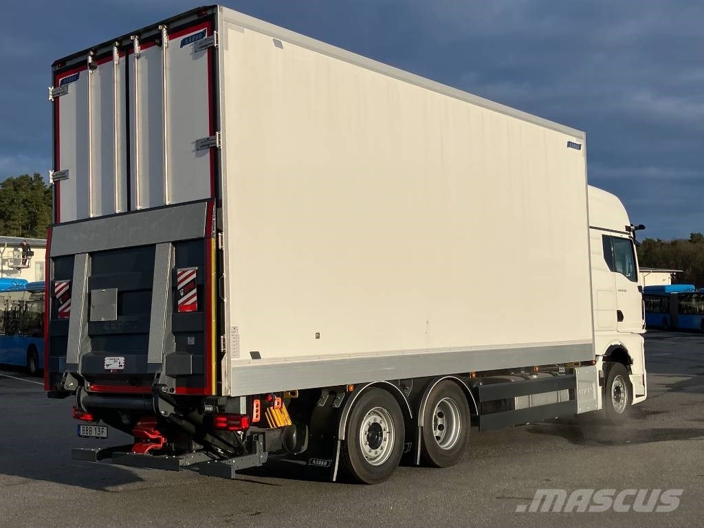 MAN TGX 26.520 Närko/PLS öppningsbar sida Skříňová nástavba