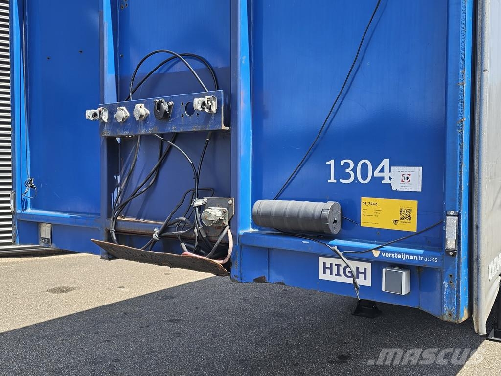 Lintrailers HYDRAULIC RAMP / FORK LIFT - MACHINE TRANSPORT Semirremolques de carga baja