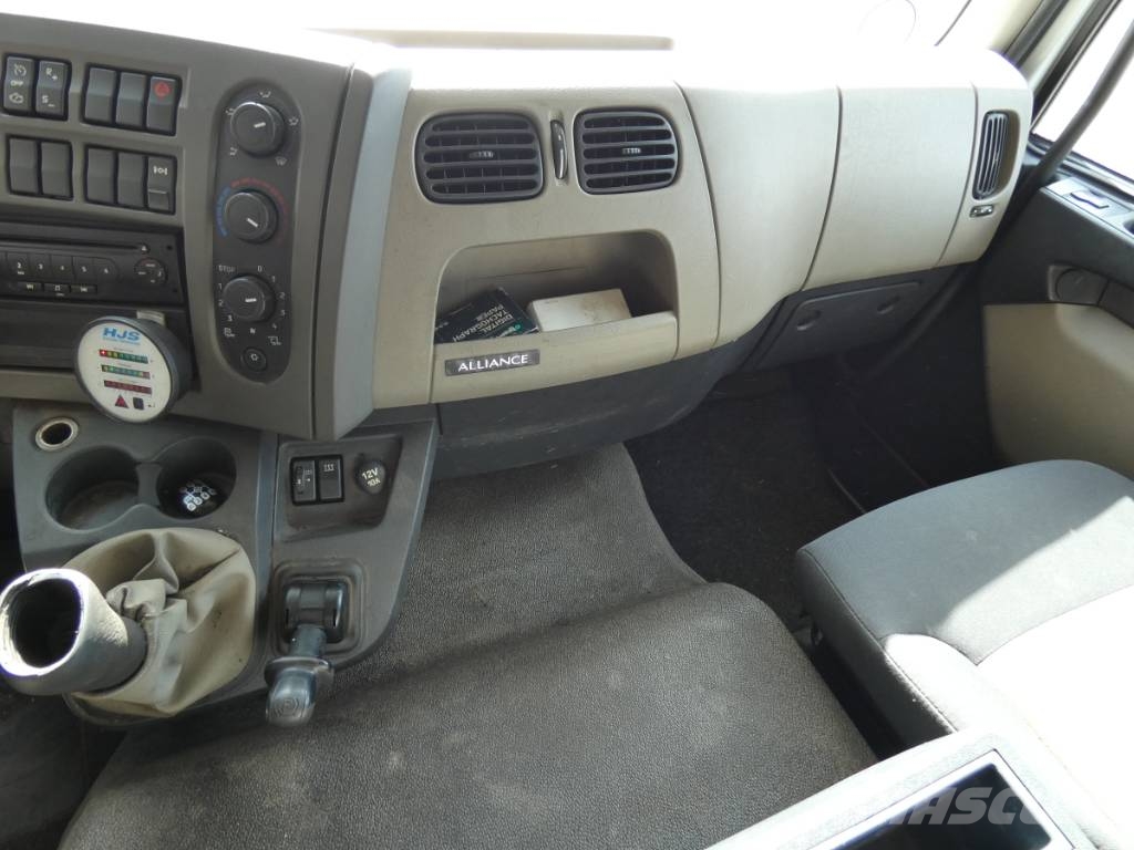 Renault Midlum 220 DCI Skapbiler