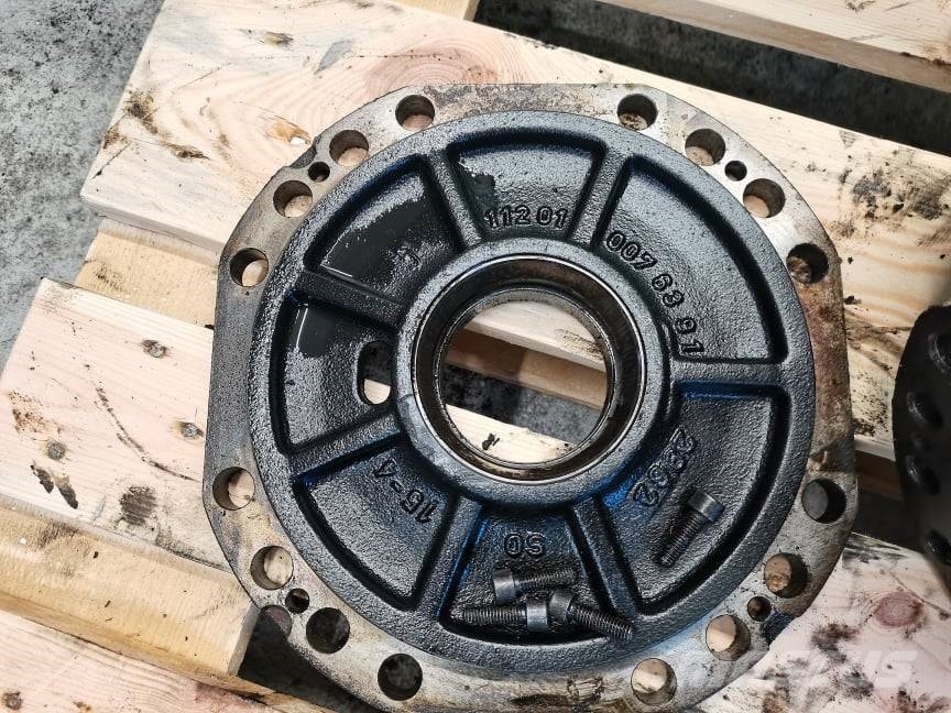Manitou MT 1740 {Spicer H-ITA-720433} attack Axles