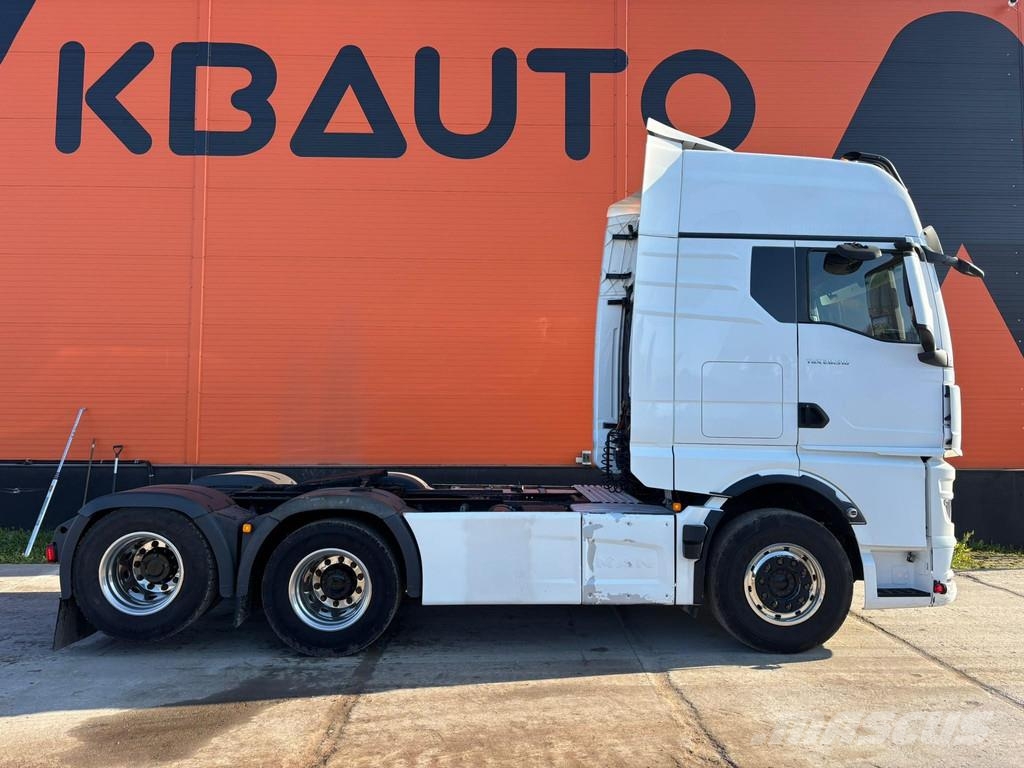MAN TGX 28.510 6x2 TWIN BED GX CAB / INTARDER / DOUBLE وحدات الجر