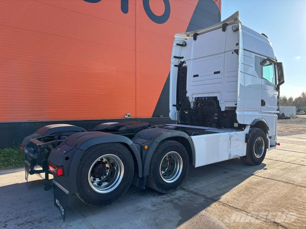 MAN TGX 28.510 6x2 TWIN BED GX CAB / INTARDER / DOUBLE وحدات الجر