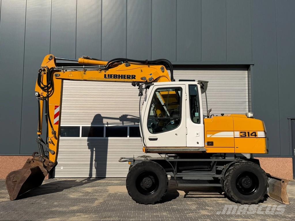 Liebherr A 316 Litronic Εκσκαφείς με τροχούς - λάστιχα