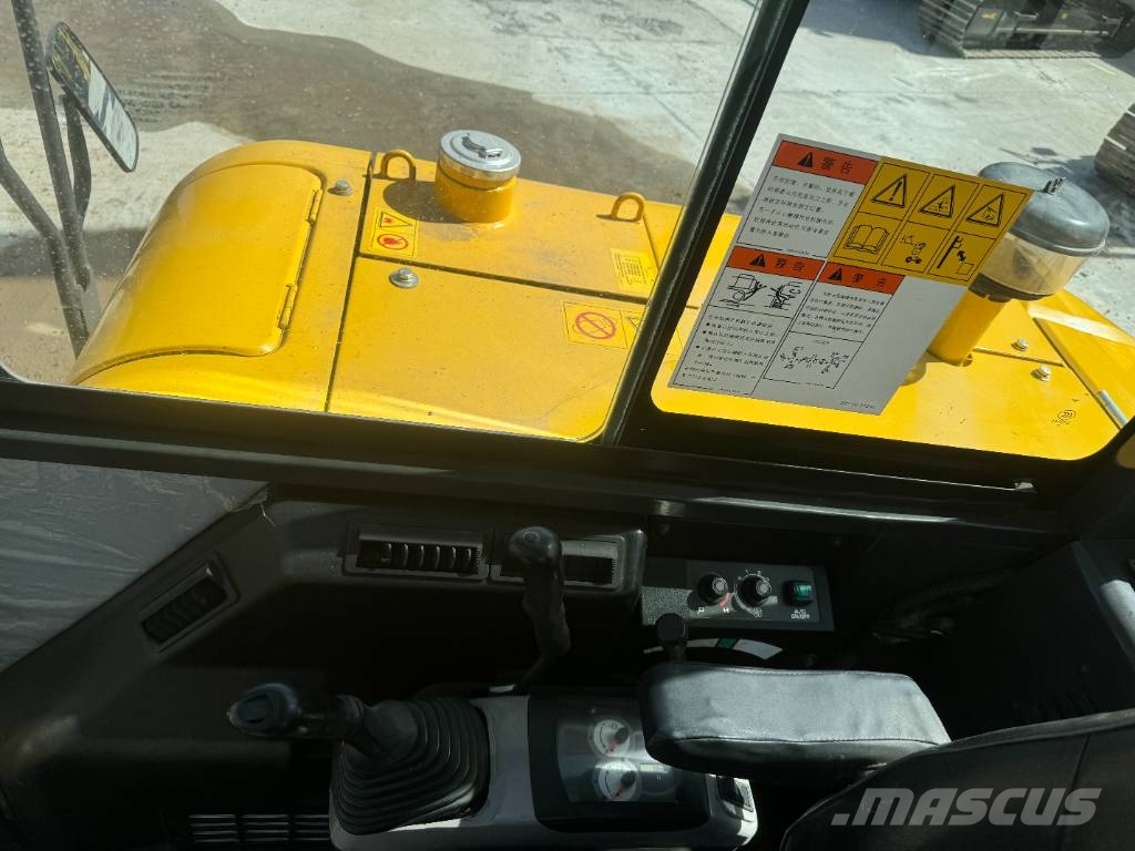 Komatsu PC 58 Mini bagri <7t
