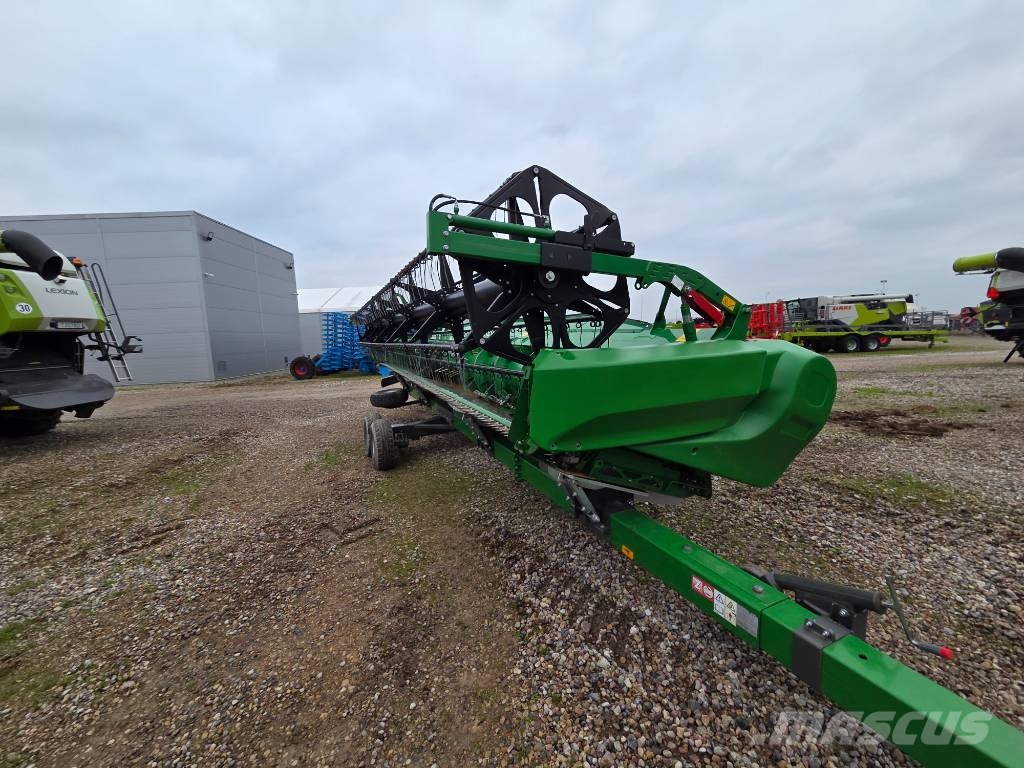 John Deere T 670 i Kombajni