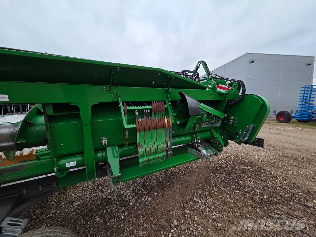 John Deere T 670 i Kombajni