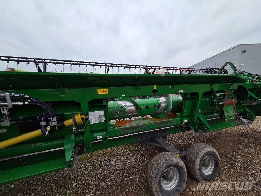 John Deere T 670 i Kombajni