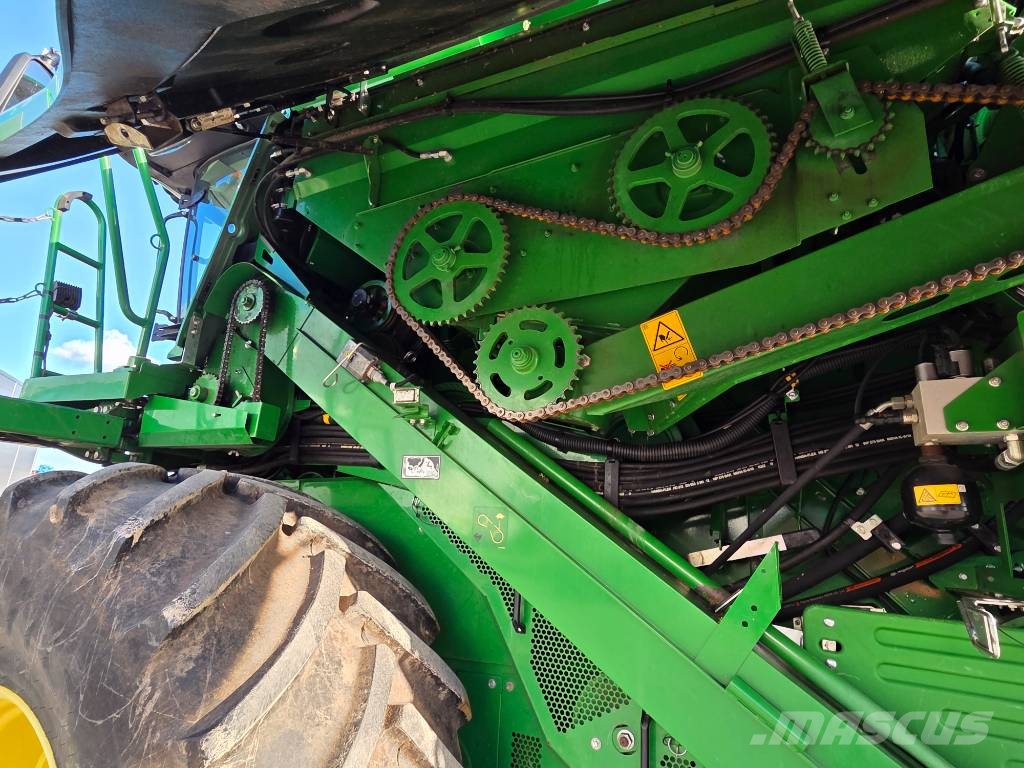 John Deere T 670 i Kombajni