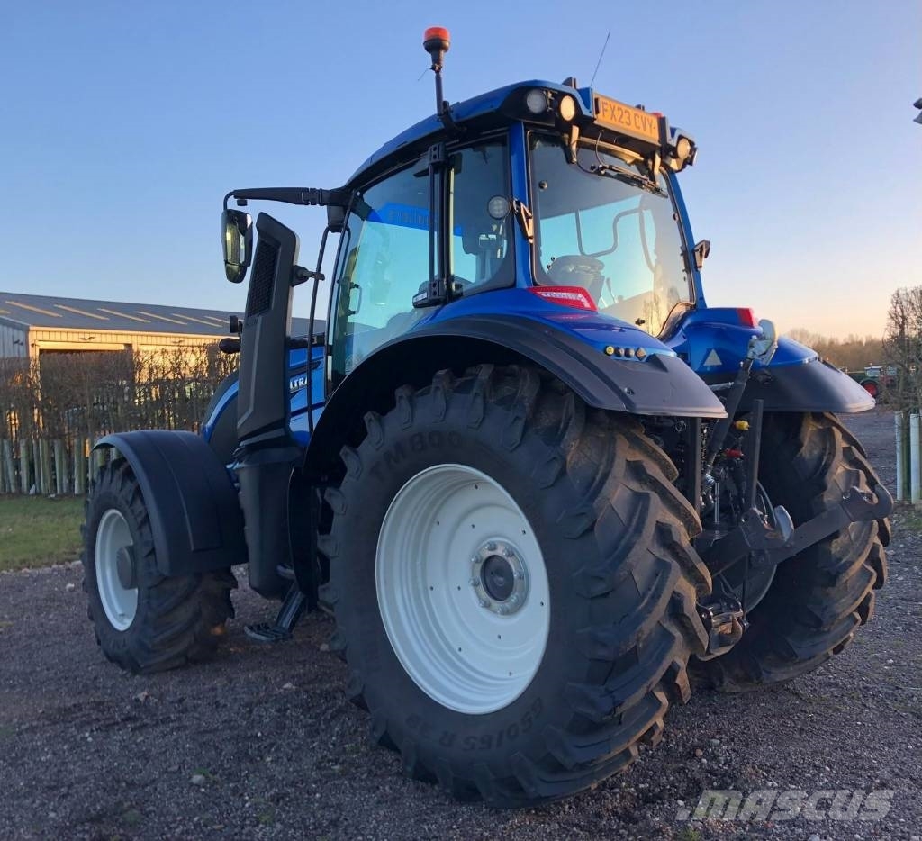 Valtra T 175 E Active 트랙터