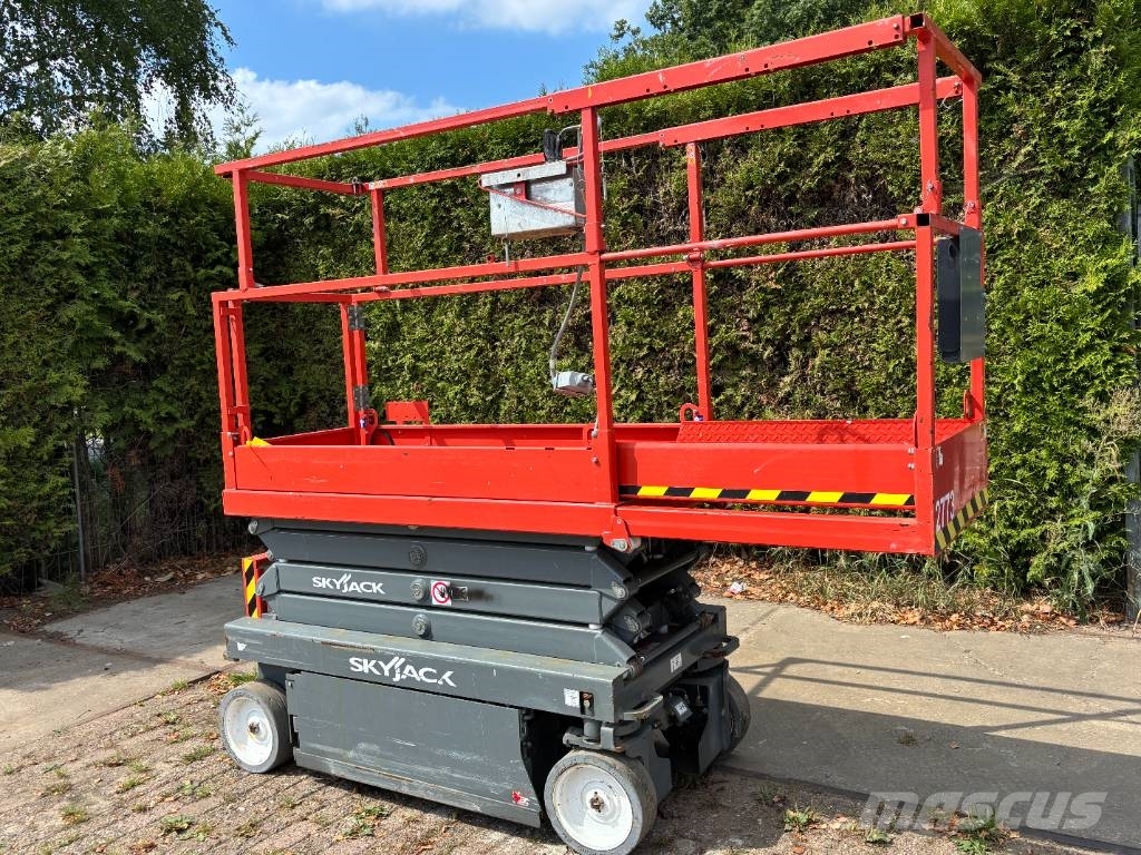 SkyJack SJ III 3219 8m schaarhoogwerker 1.5km skyjack Elevadores de tesoura