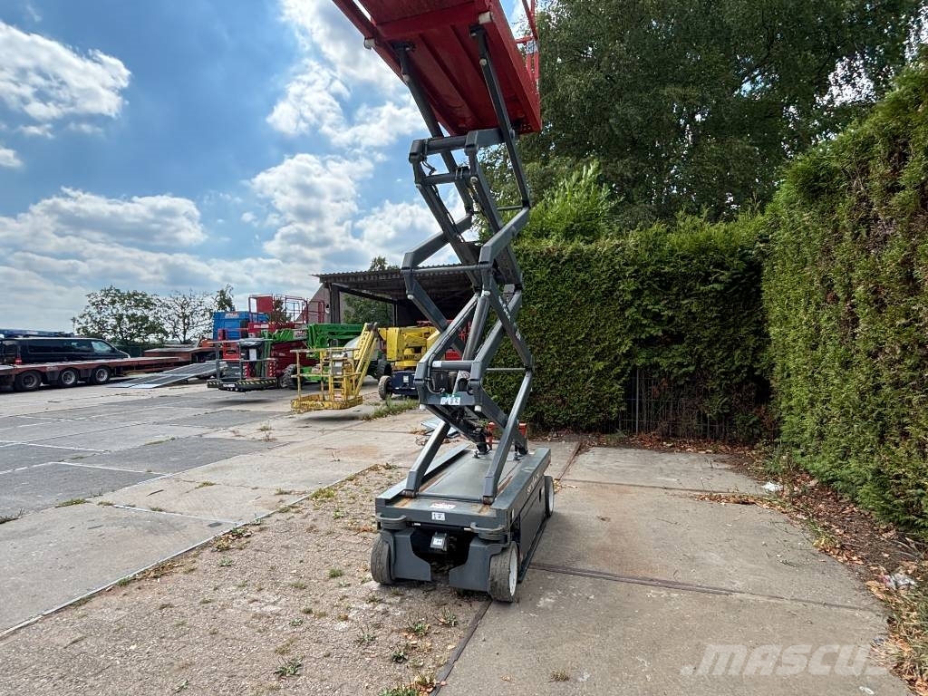 SkyJack SJ III 3219 8m schaarhoogwerker 1.5km skyjack Elevadores de tesoura