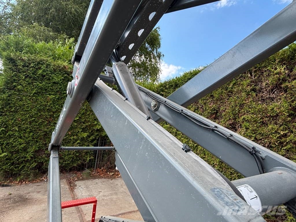 SkyJack SJ III 3219 8m schaarhoogwerker 1.5km skyjack Elevadores de tesoura