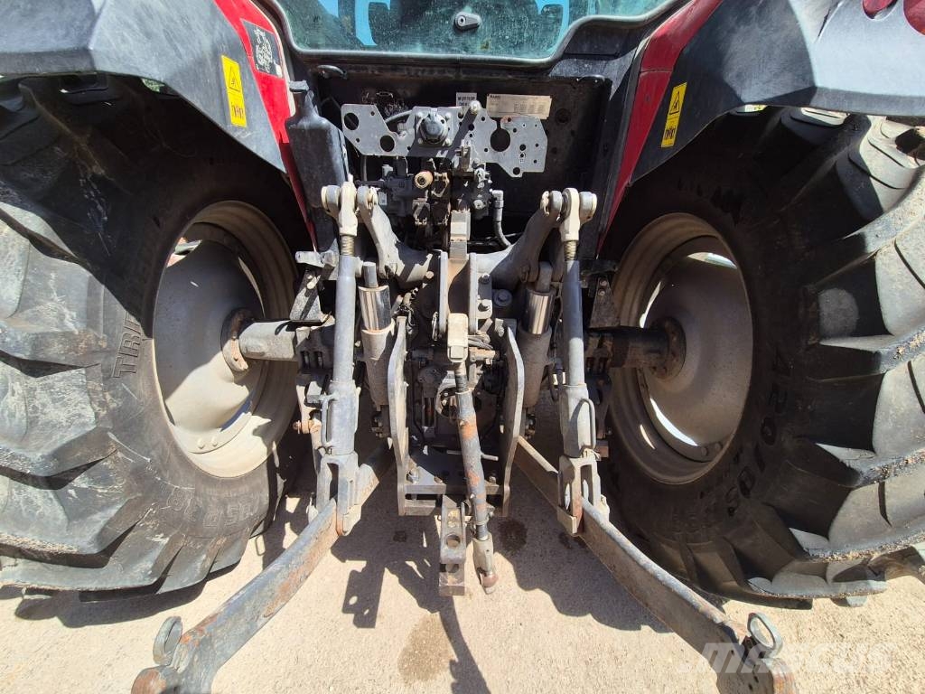 Massey Ferguson 5713 Tractors
