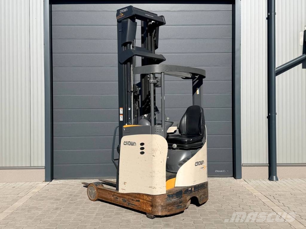 Crown ESR 5240-1.4 Schubmaststapler