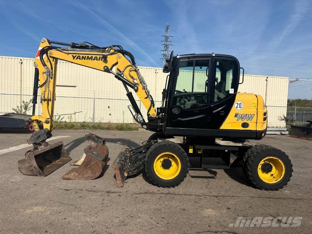 Yanmar B 95 W Koparki kołowe