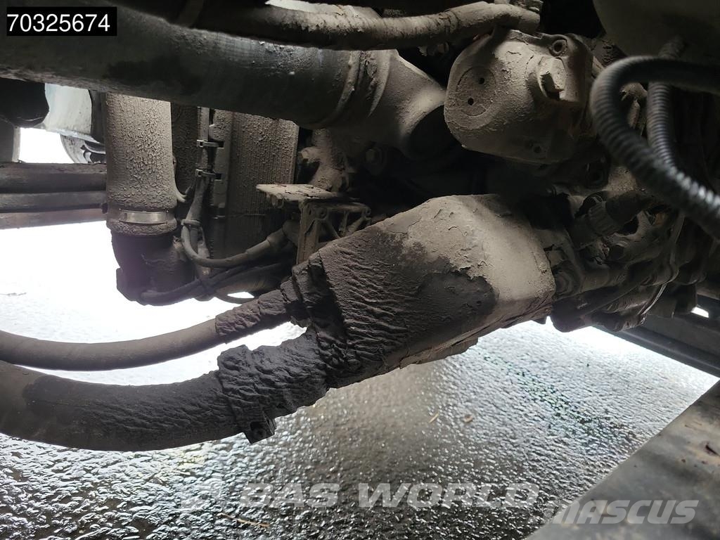 Scania P340 P 8X2 NL-truck Palfinger PK18001 EH Crane Win Camiones plataforma