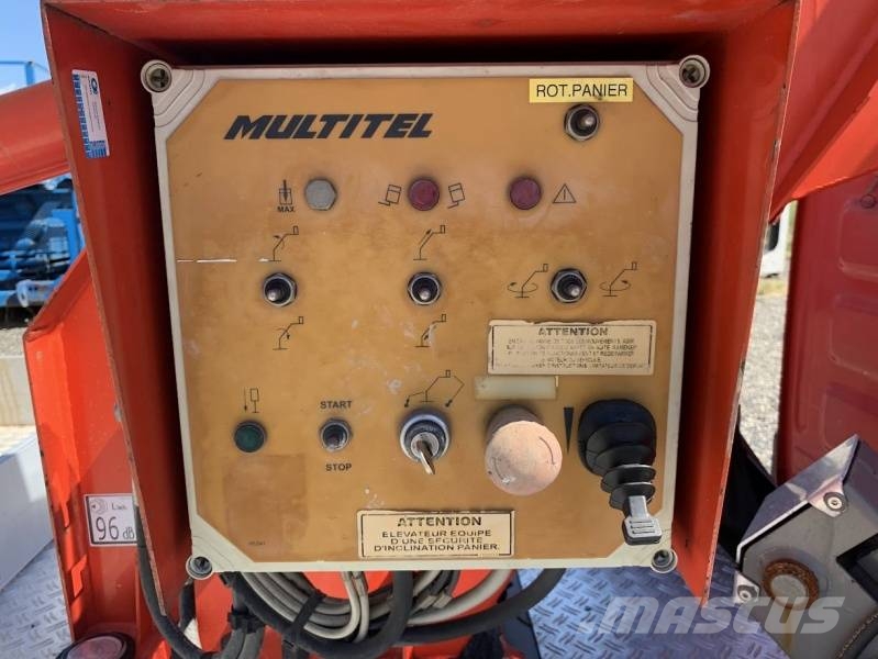Iveco Daily Multitel MT202DS - 20,2m المنصات الهوائية المثبتة على شاحنة
