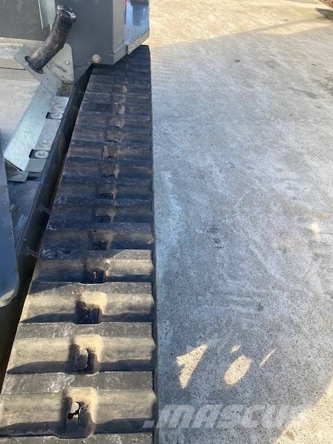 Takeuchi TCR 50 Lánctalpas dömperek