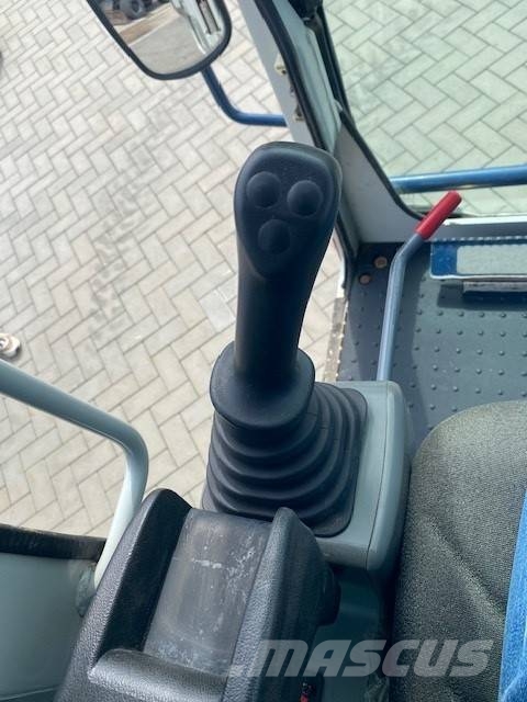 Takeuchi TCR 50 Lánctalpas dömperek