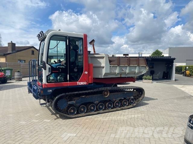 Takeuchi TCR 50 Lánctalpas dömperek