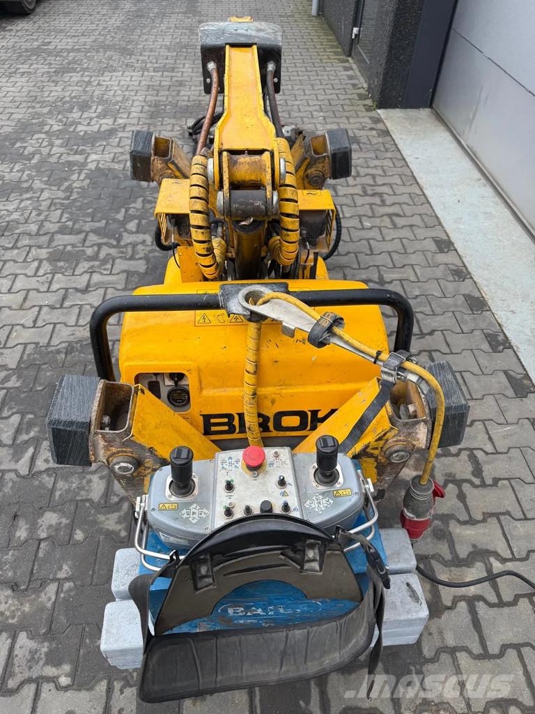 Brokk 90 Miniexcavadoras