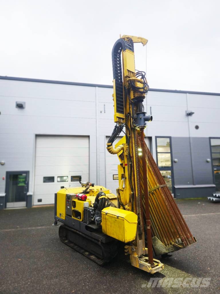 Atlas Copco WellDrill Y35 3050CR Verticale Boorinstallaties