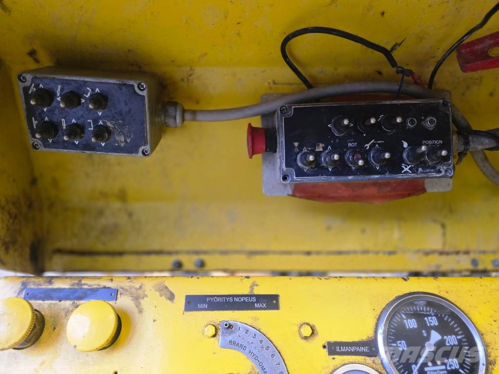 Atlas Copco WellDrill Y35 3050CR Verticale Boorinstallaties