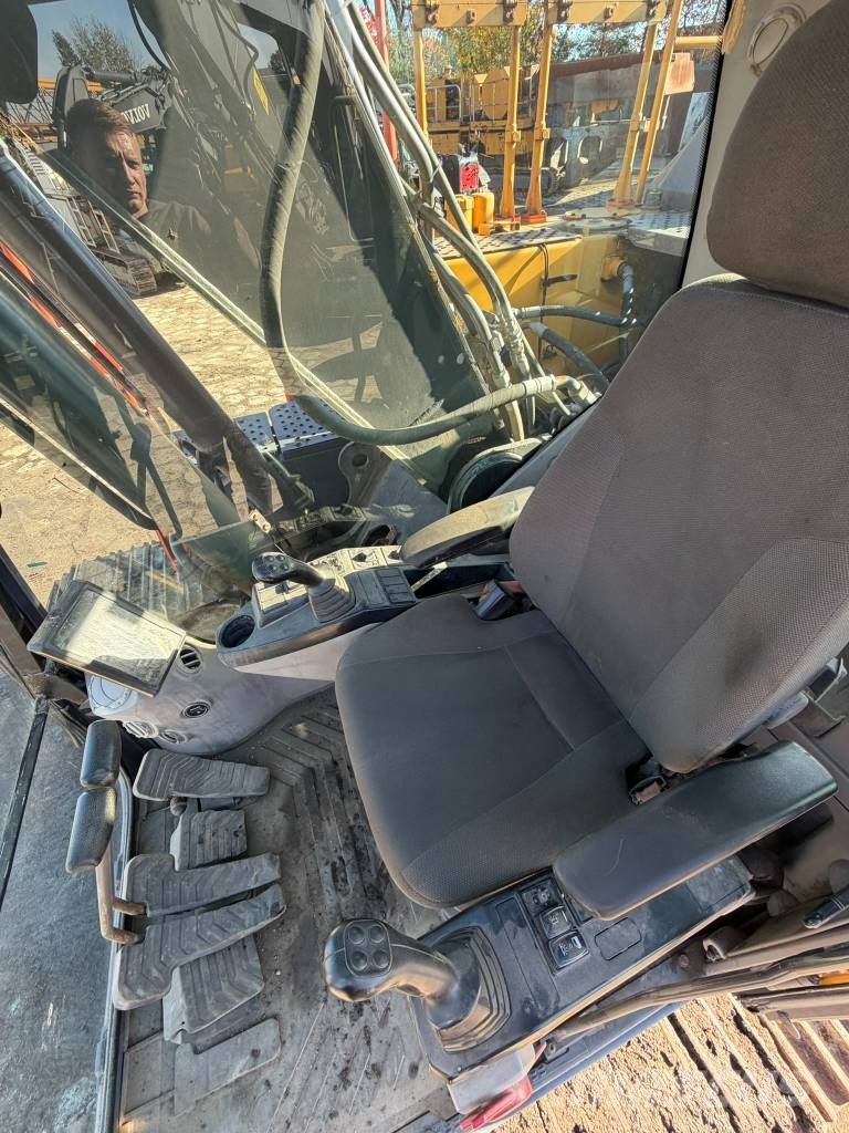 Volvo EC 200 EL Escavatori cingolati