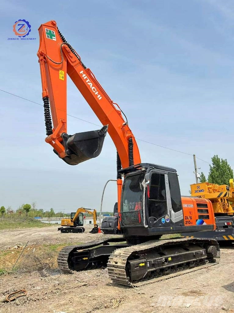 Hitachi ZX 210/90%new/High quality/excellent durability 履帶式 挖土機/掘鑿機/挖掘機