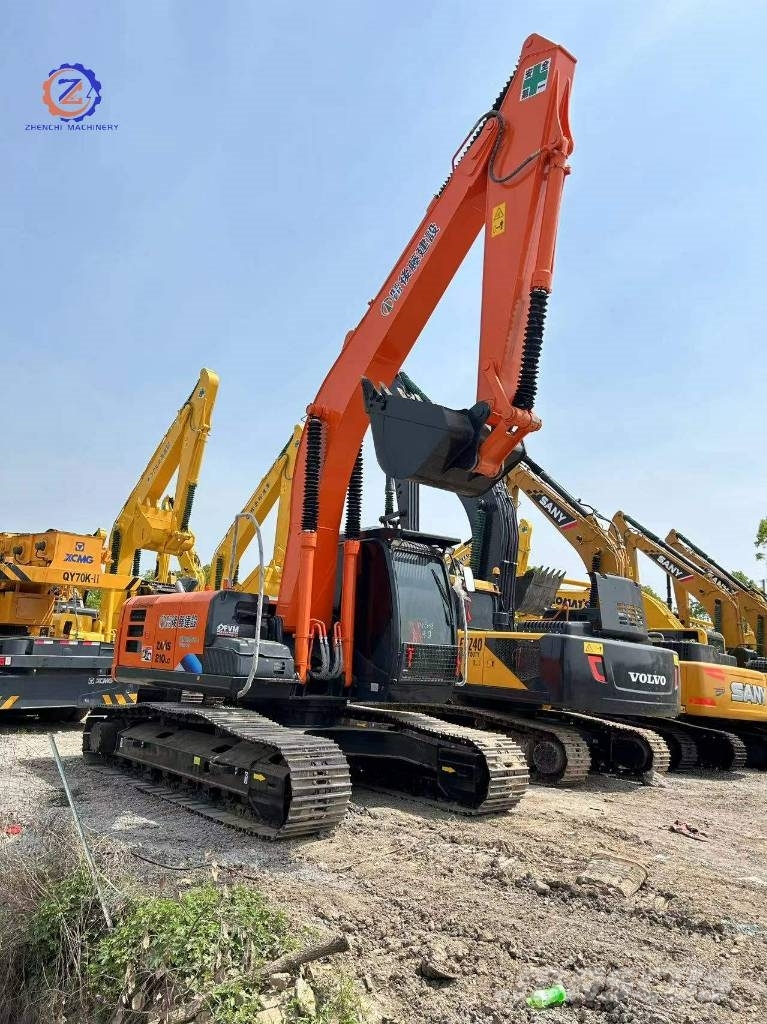 Hitachi ZX 210/90%new/High quality/excellent durability 履帶式 挖土機/掘鑿機/挖掘機
