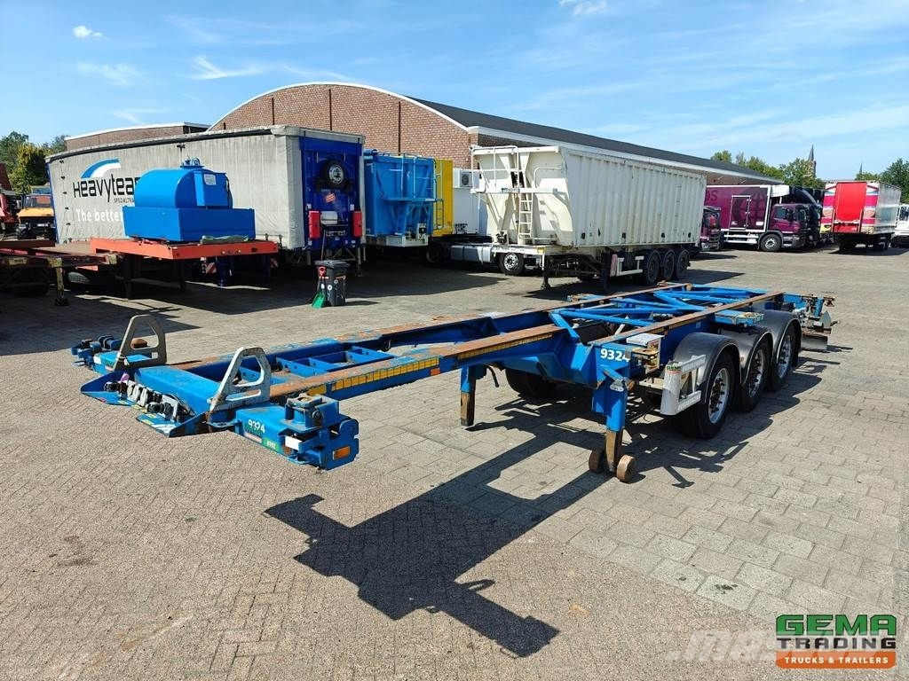 Van Hool 3B0079 3-Axle SAF - Disc brakes - All connections, 2011, Oud ...
