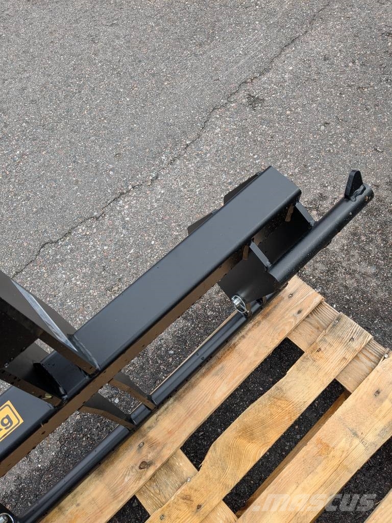 Quicke 3-Piste adapteri Euro FEL`s spares & accessories