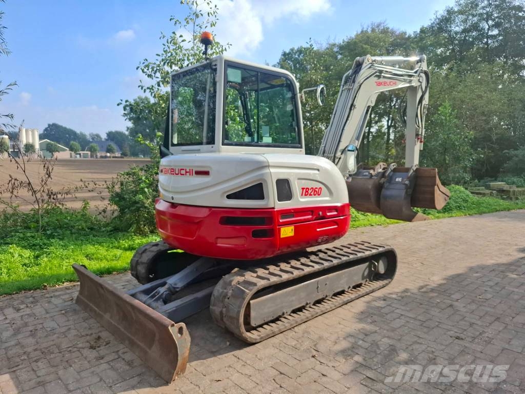 Takeuchi TB 260 Mini bageri < 7t