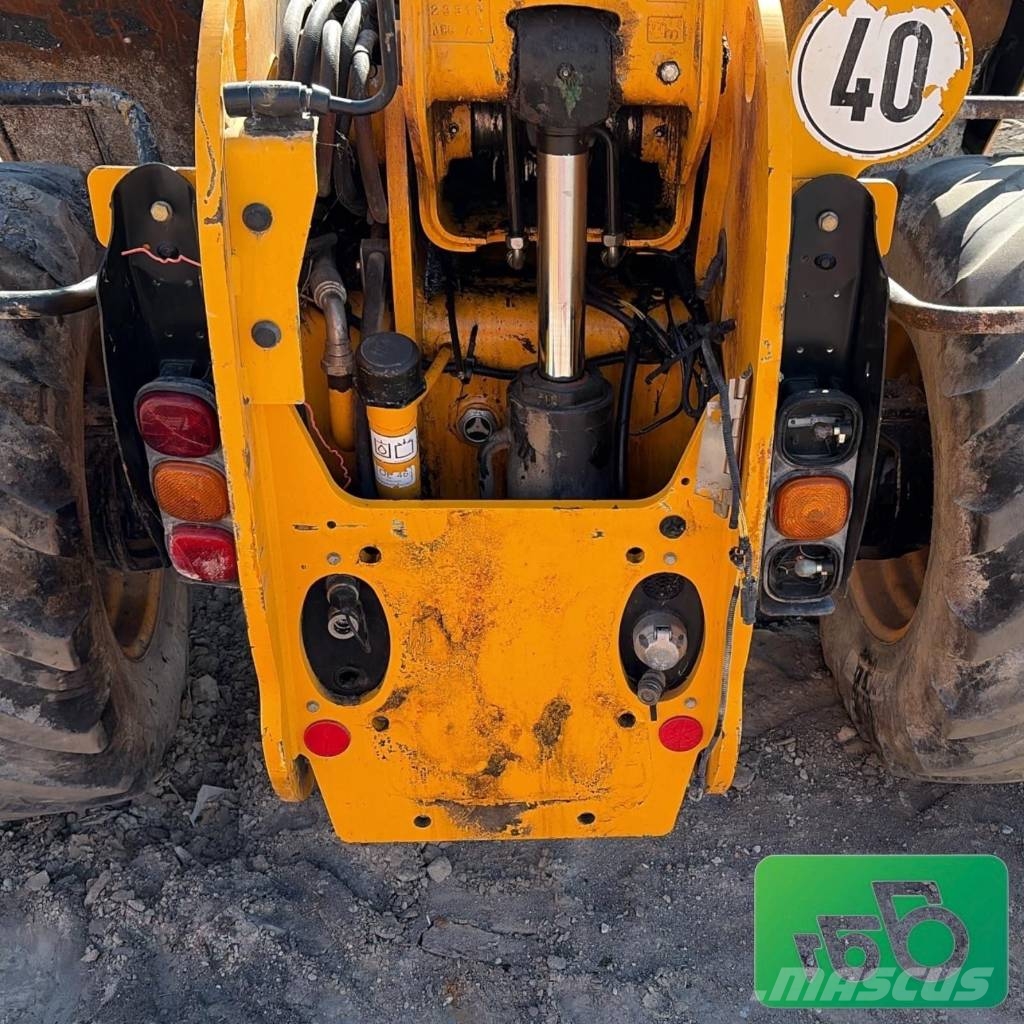 JCB 536-70 Parts Alusta ja jousitus