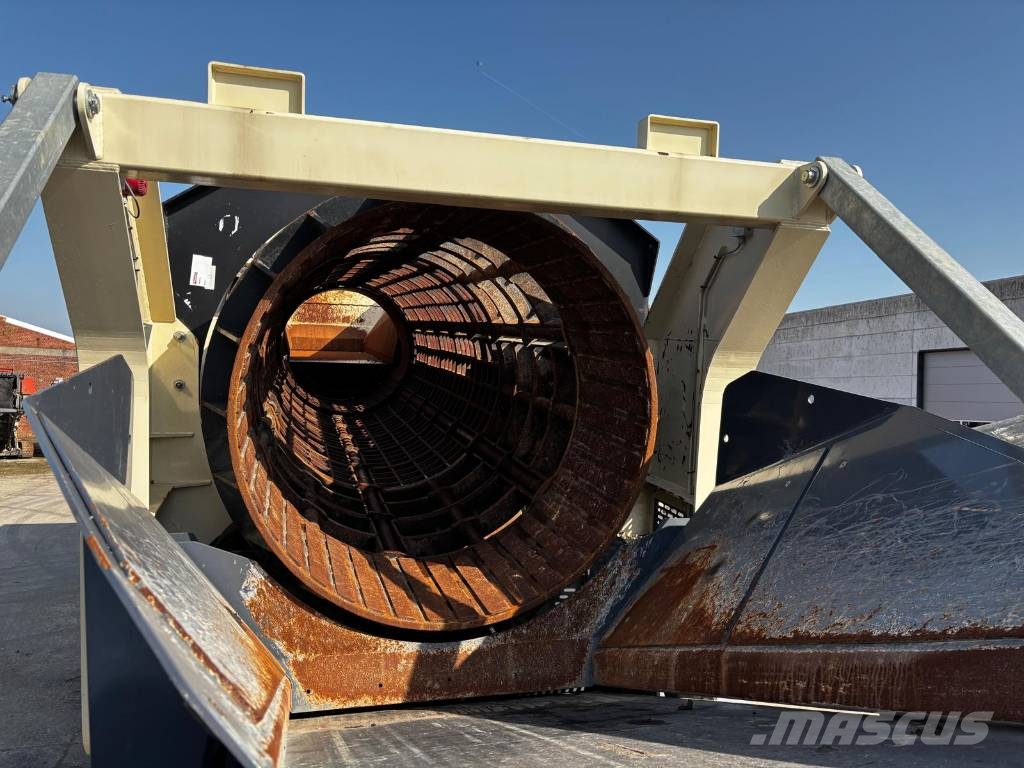 MDS M 515 Тромели