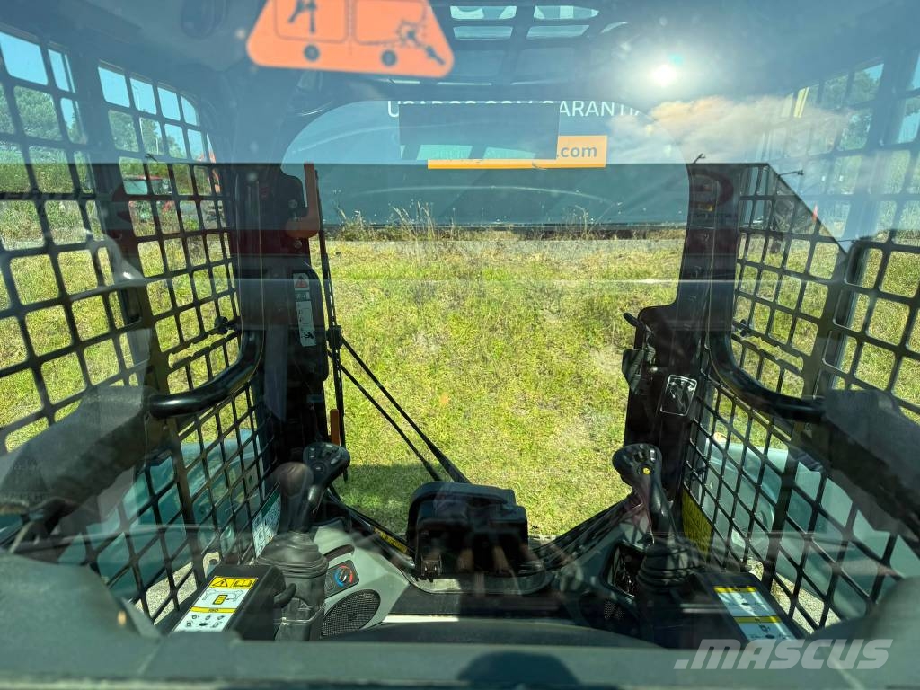 Bobcat T 590 HF Міні-навантажувачі