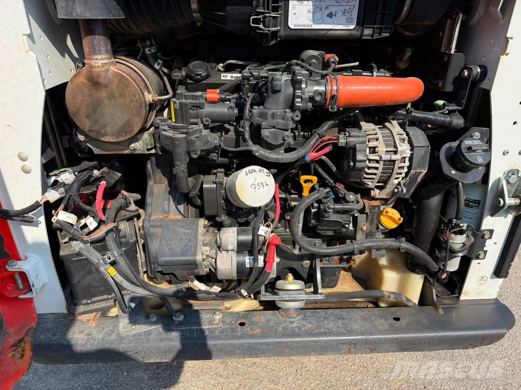 Bobcat T 590 HF Міні-навантажувачі