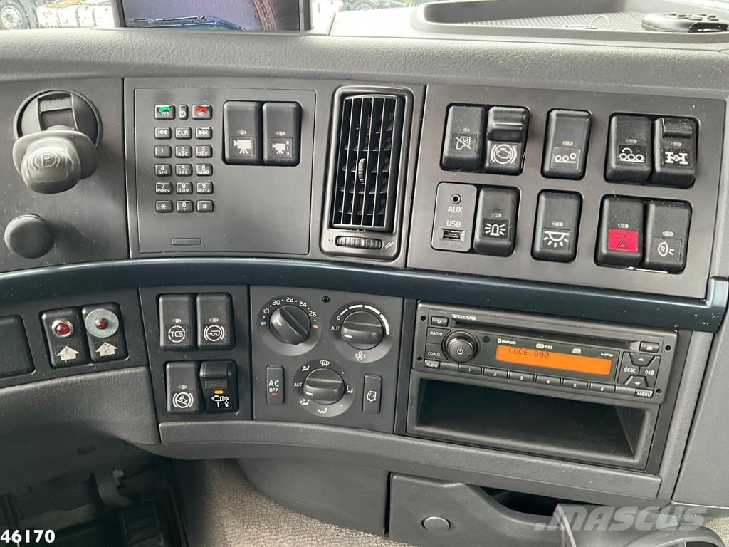 Volvo FH 420 8x4 HMF 22 Tonmeter laadkraan شاحنات قلابة