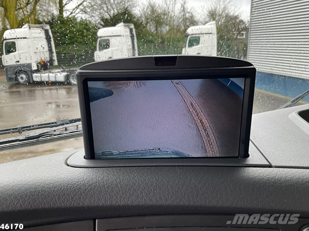 Volvo FH 420 8x4 HMF 22 Tonmeter laadkraan شاحنات قلابة