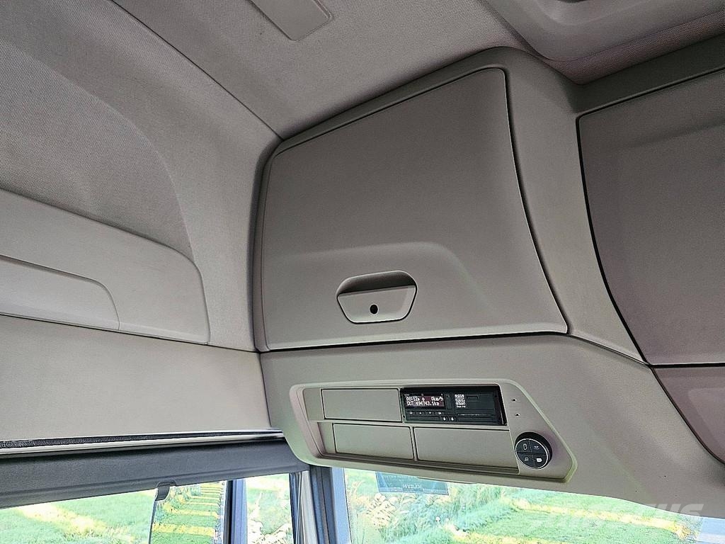 Iveco S-WAY AS440S49 Влекачи