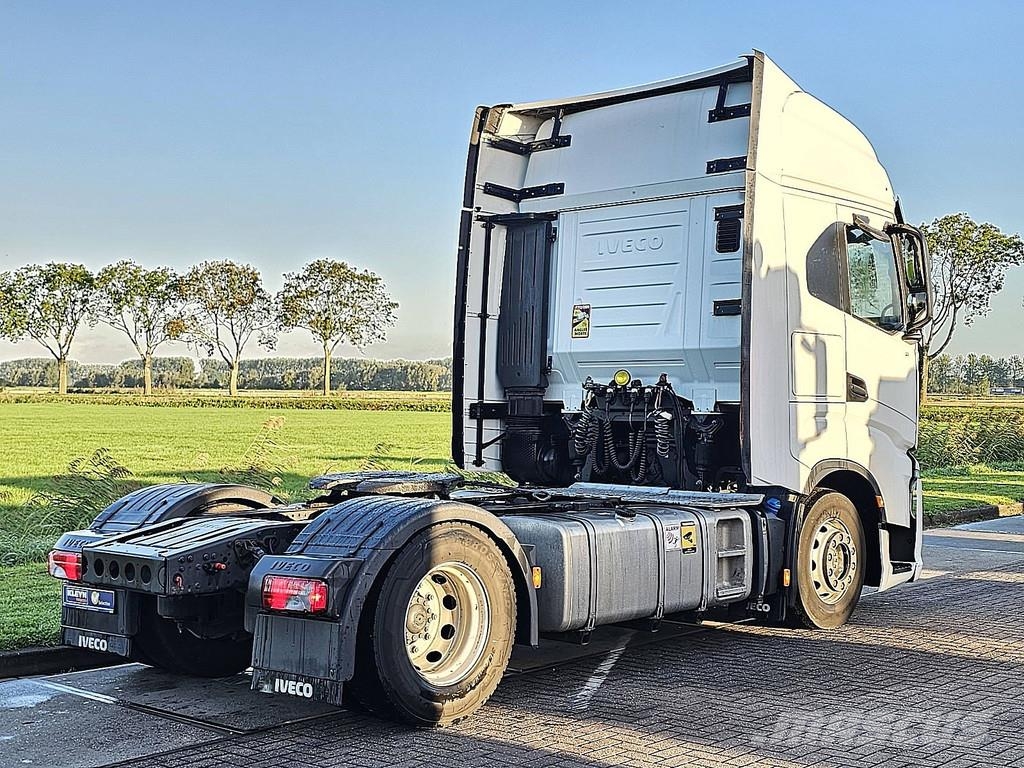 Iveco S-WAY AS440S49 Влекачи