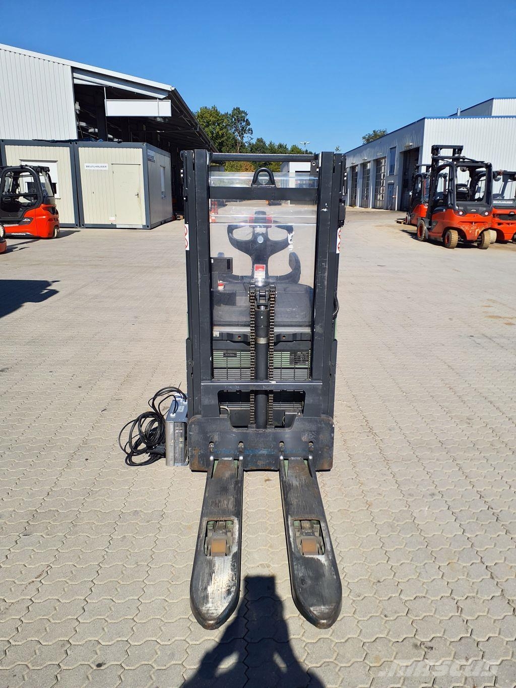 Linde L14AP Самоходни товарачи