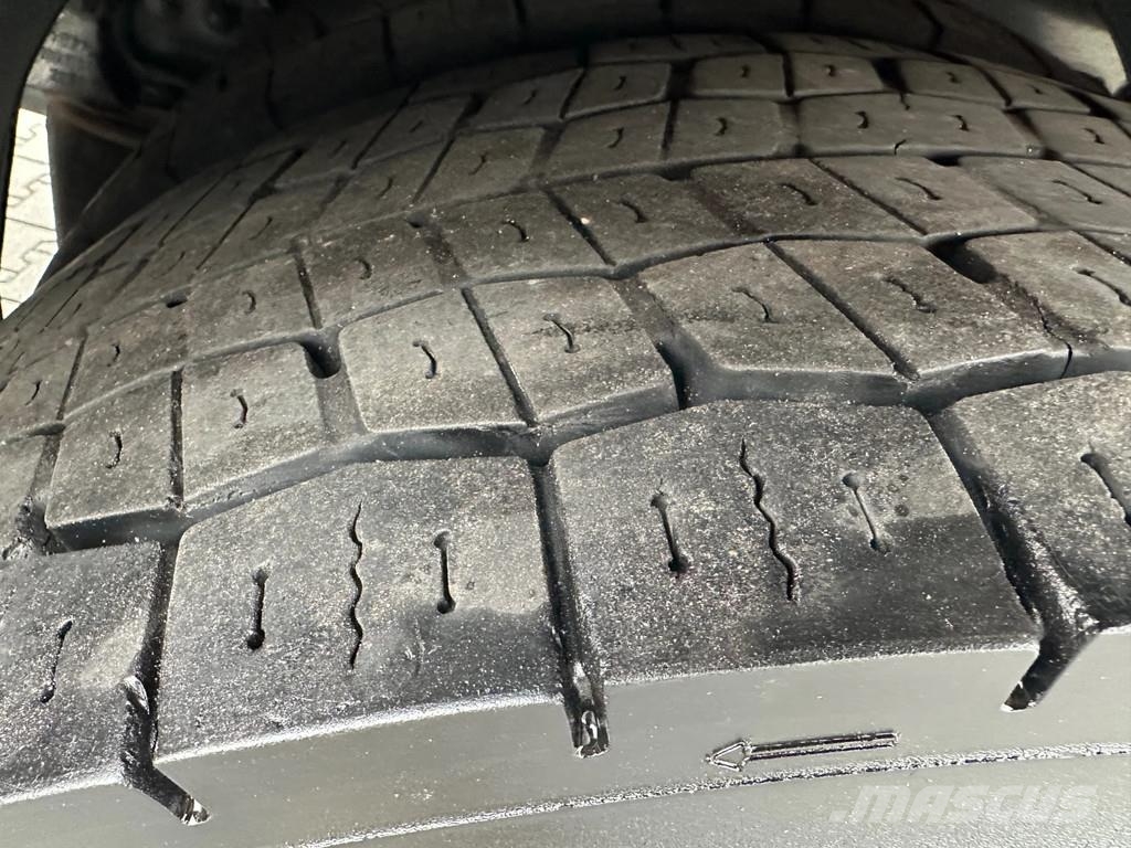 Mercedes-Benz Antos 1936 4x2 Euro 6 – Schuifzeilen – Schuifdak – Tents
