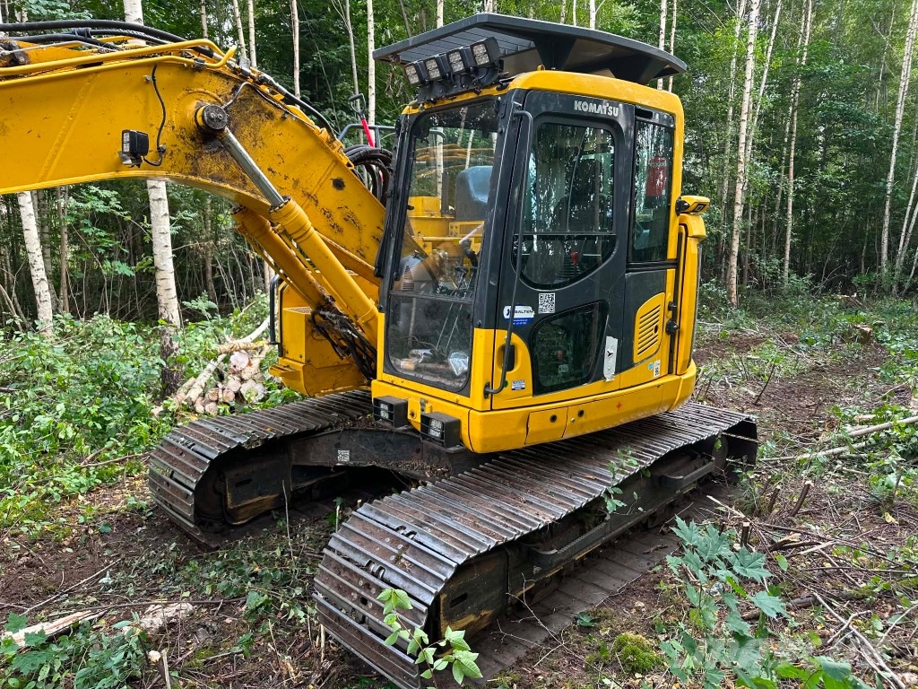 Komatsu PC 138 US-11 Vikšriniai ekskavatoriai