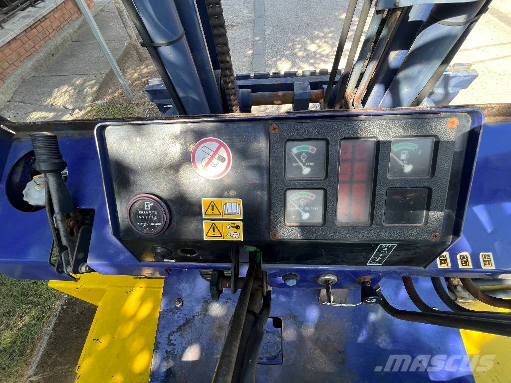 Komatsu FG70T-6 V-2003 IO LPG heftrucks